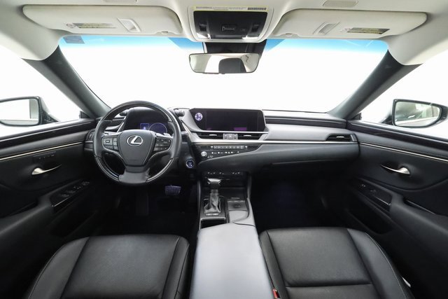 Used 2021 Lexus ES 300h 300h w/ Premium Package image 5