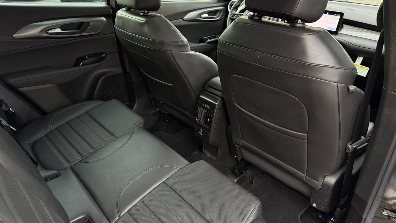 Used 2024 Alfa Romeo Tonale Veloce w/ Active Assist Package AWD/4WD image 37