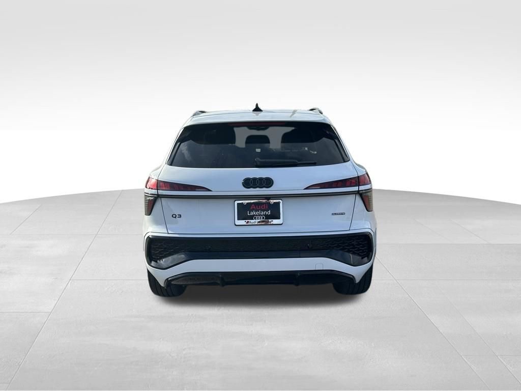 New 2026 Audi Q3 quattro 2.0T image 4