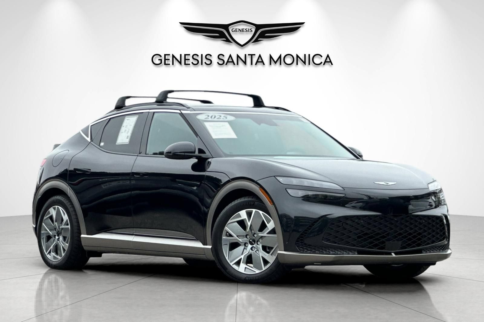 Used 2025 Genesis GV60 Advanced AWD/4WD image 2