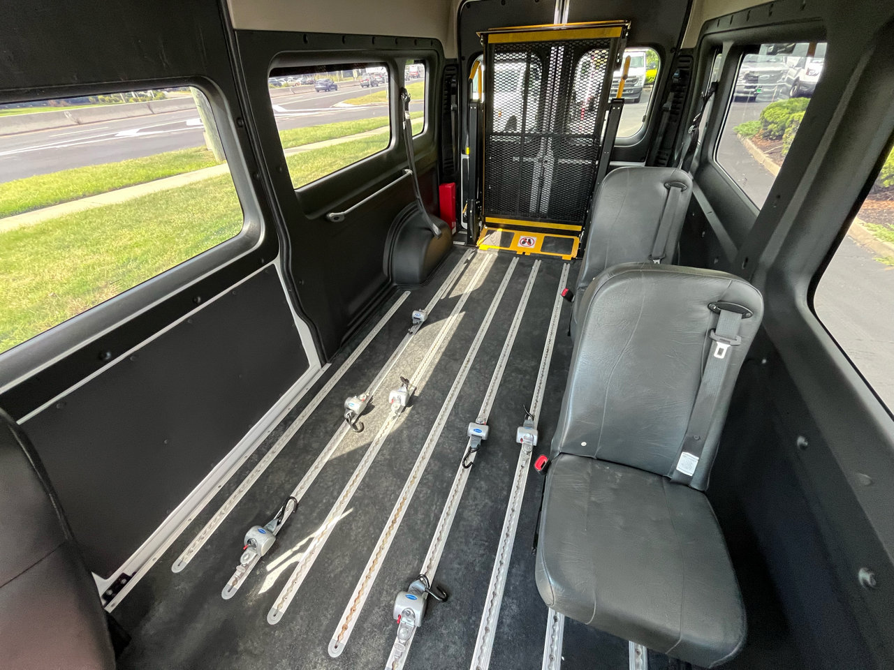 Used 2023 RAM ProMaster 2500 w/ Premium Convenience Group (B) image 24