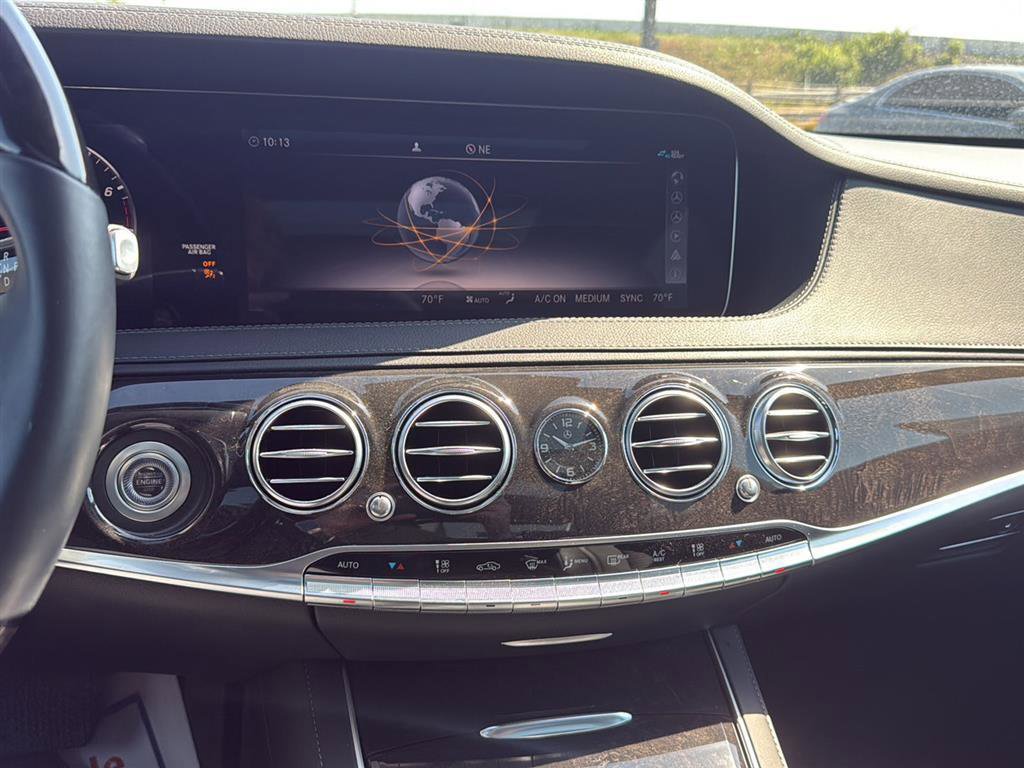 Used 2019 Mercedes-Benz S 560 Sedan image 20