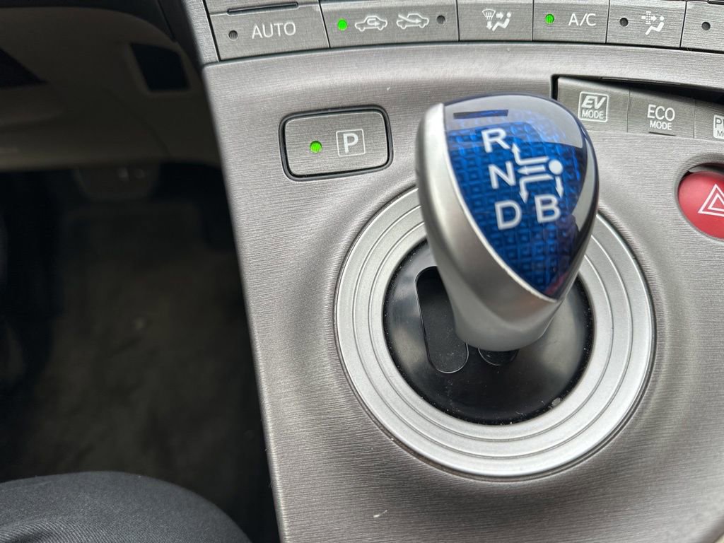 Used 2015 Toyota Prius Three image 26