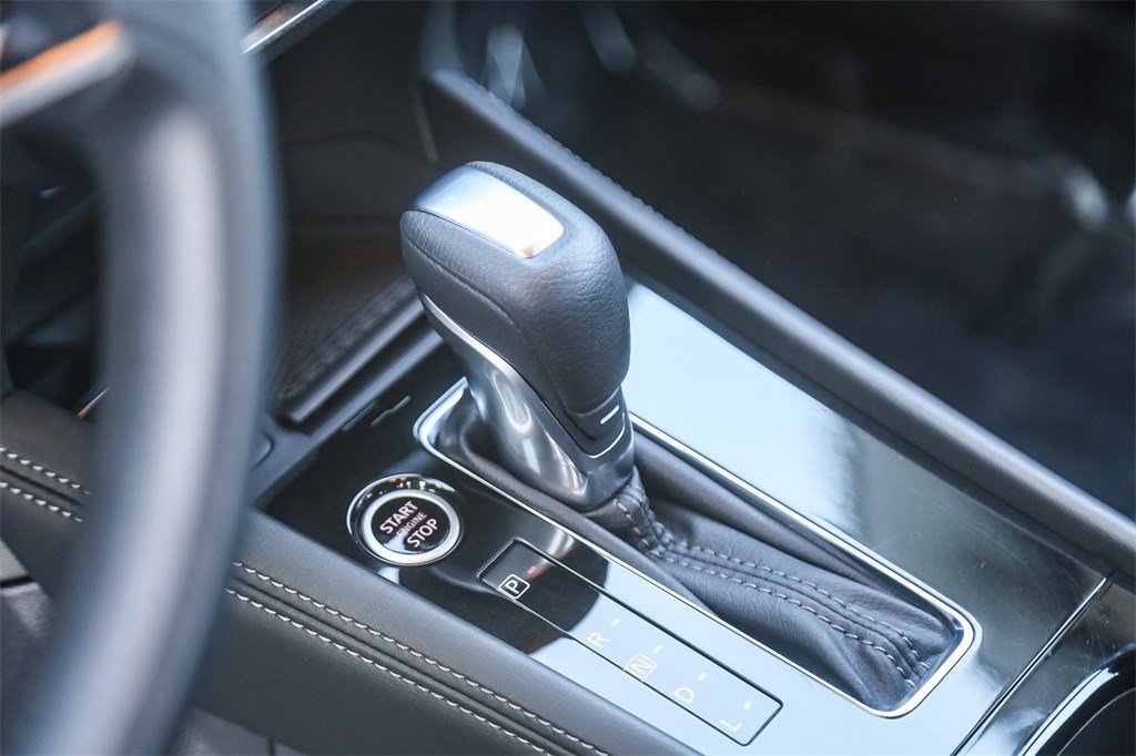 Certified 2024 Nissan Kicks SV w/ Interior Electronics Package image 18