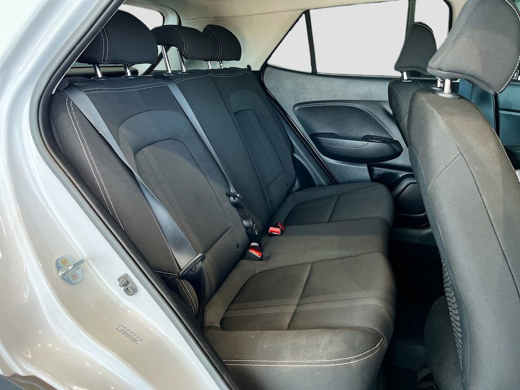 Used 2021 Hyundai Venue SE FWD image 24