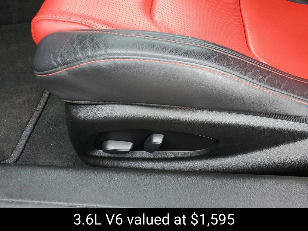 Certified 2020 Chevrolet Camaro LT w/ RS Package image 7