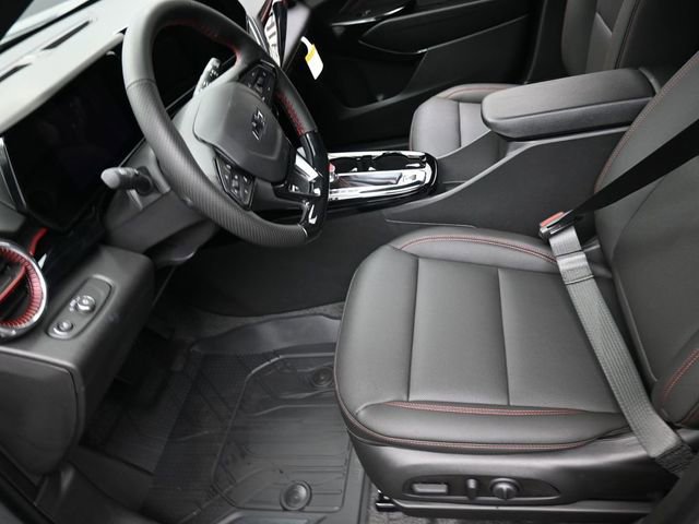 New 2026 Chevrolet Trax RS w/ Driver Confidence Package image 5