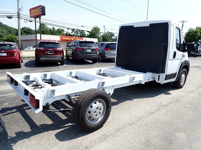 New 2023 RAM ProMaster 3500 w/ Lane Management Group image 6