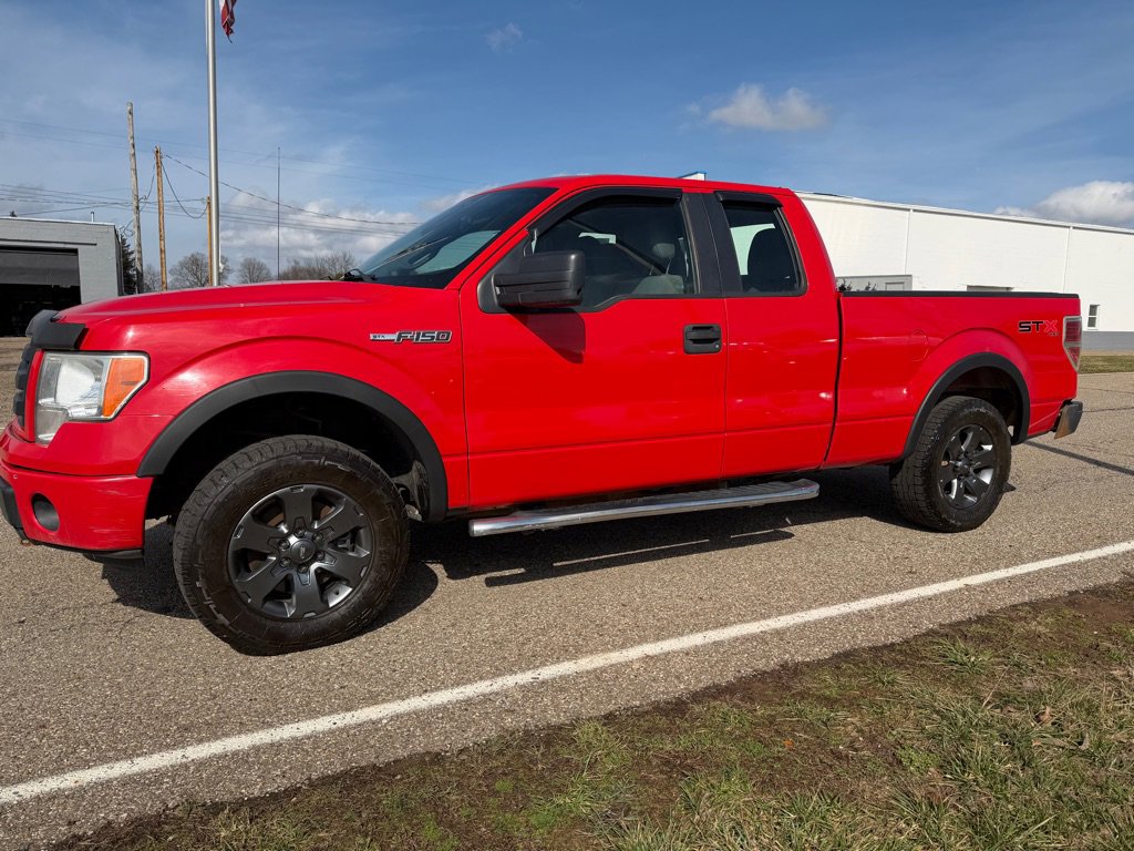 Used 2012 Ford F150 STX w/ STX Decor Pkg image 3