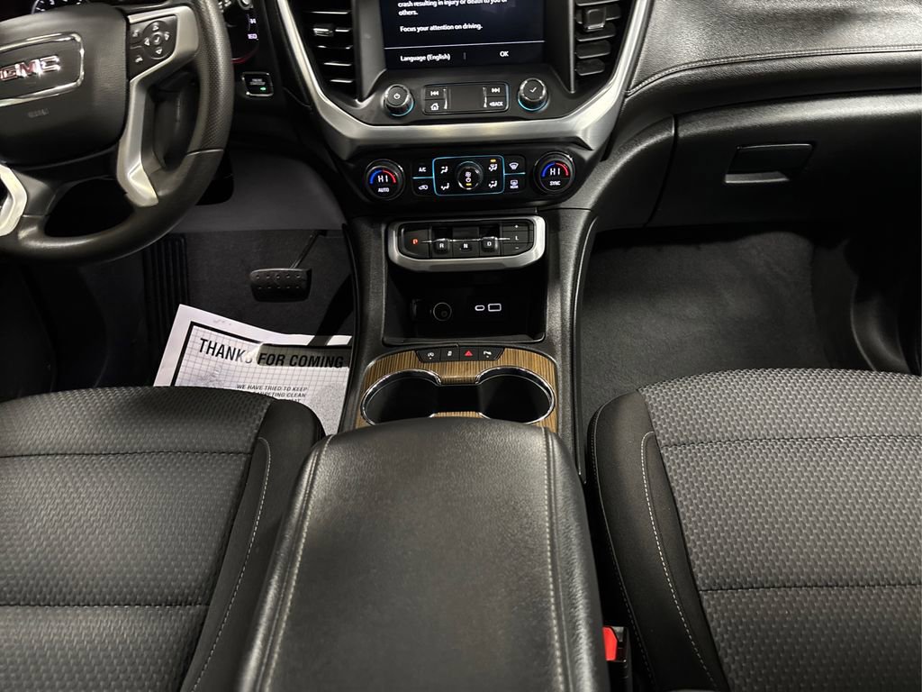Used 2023 GMC Acadia SLE w/ Driver Convenience Package image 19