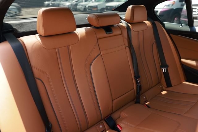 Used 2018 BMW 540i RWD image 17