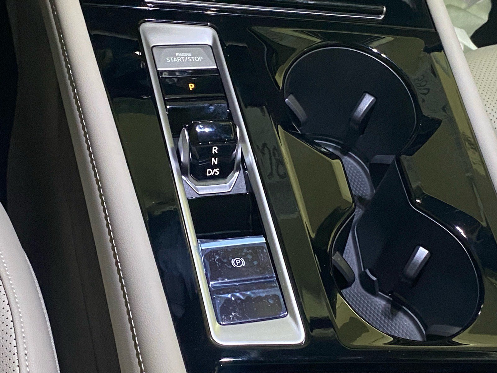 New 2026 Volkswagen Atlas SE AWD/4WD image 7