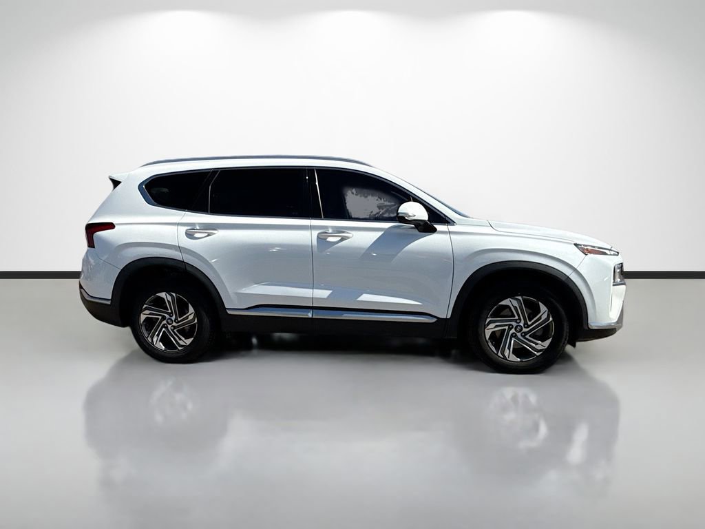 Used 2022 Hyundai Santa Fe SEL w/ Convenience Package image 2