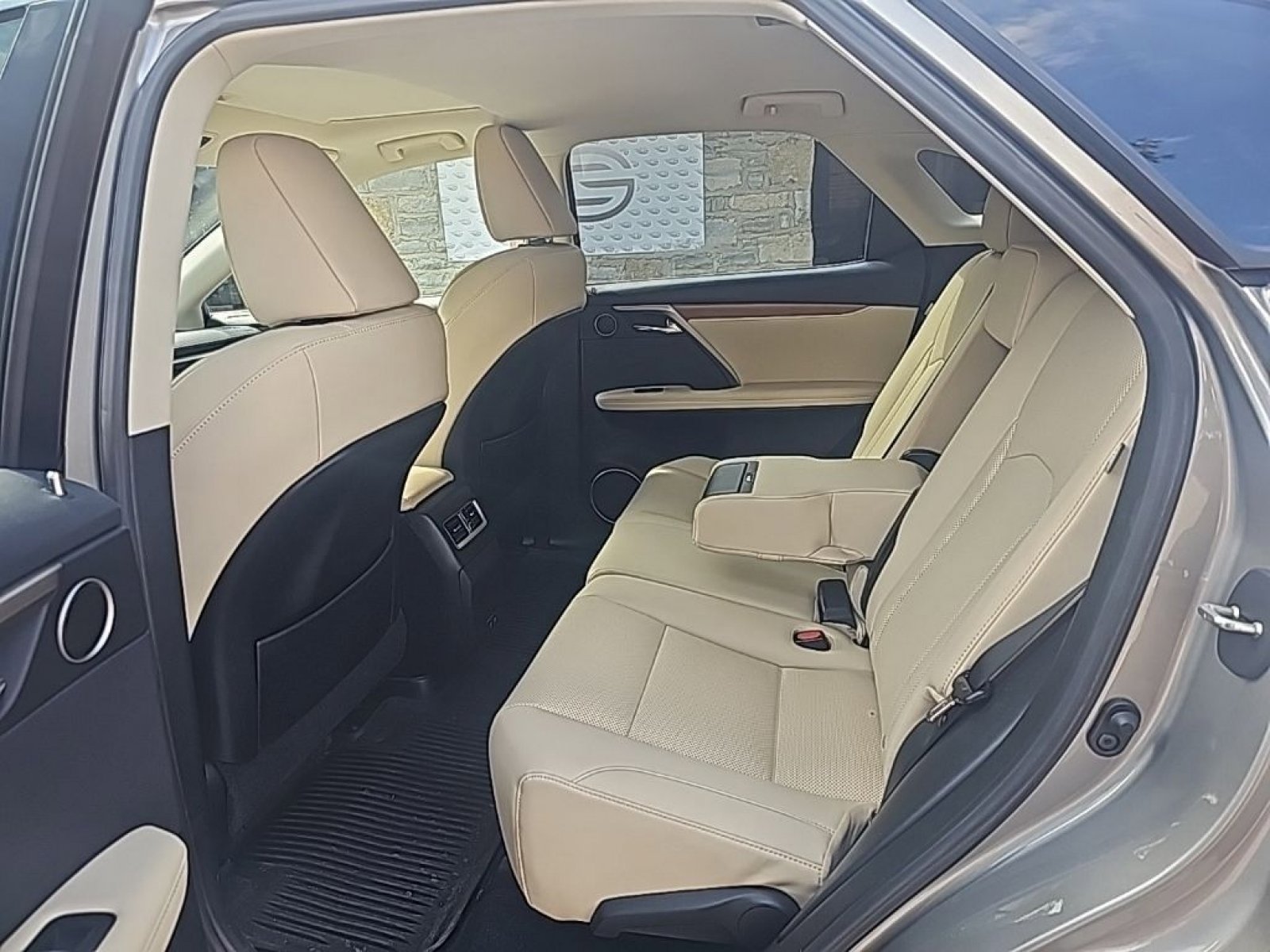 Used 2022 Lexus RX 350 AWD w/ Premium Package image 6