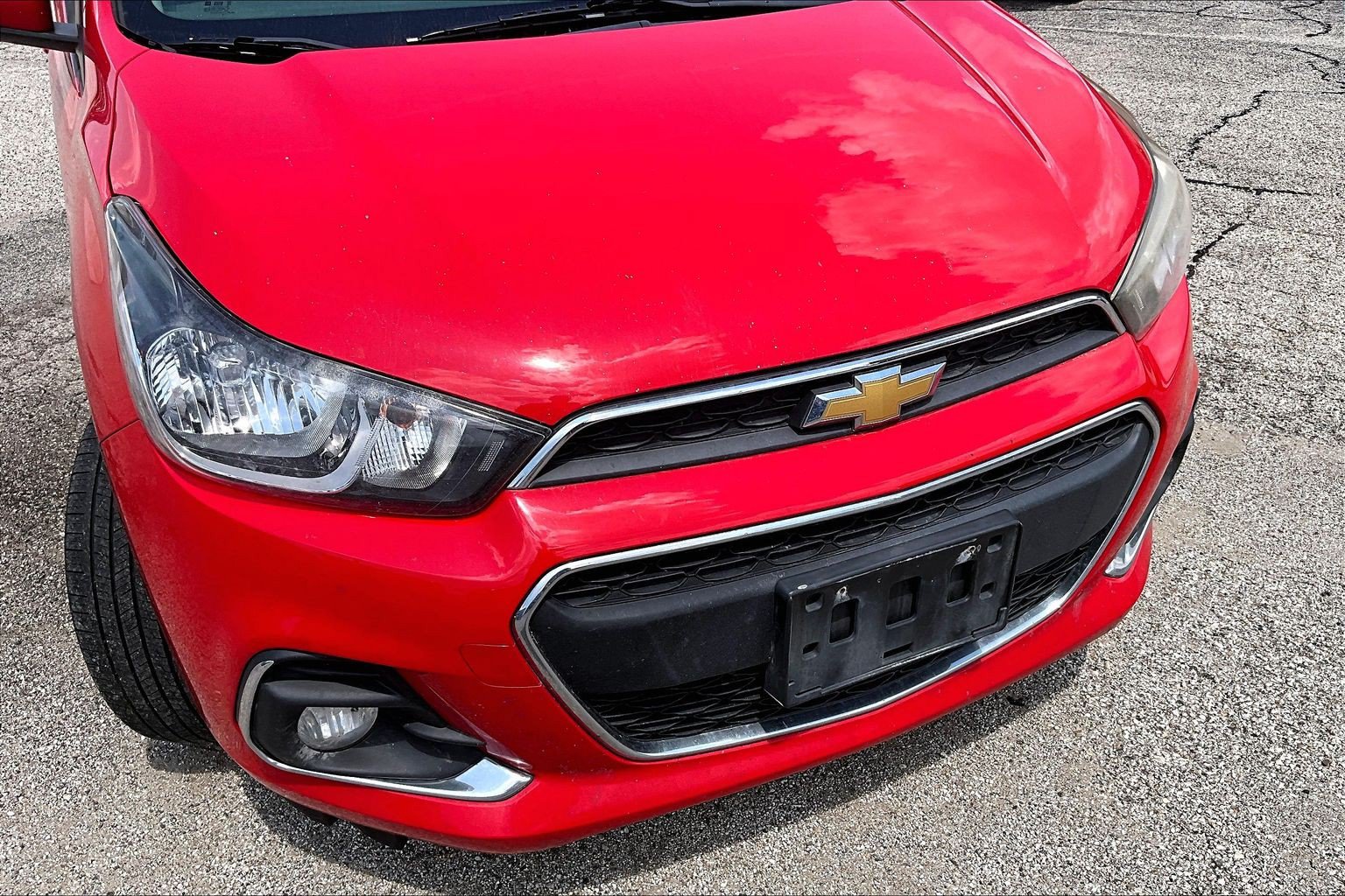Used 2017 Chevrolet Spark LT FWD image 4