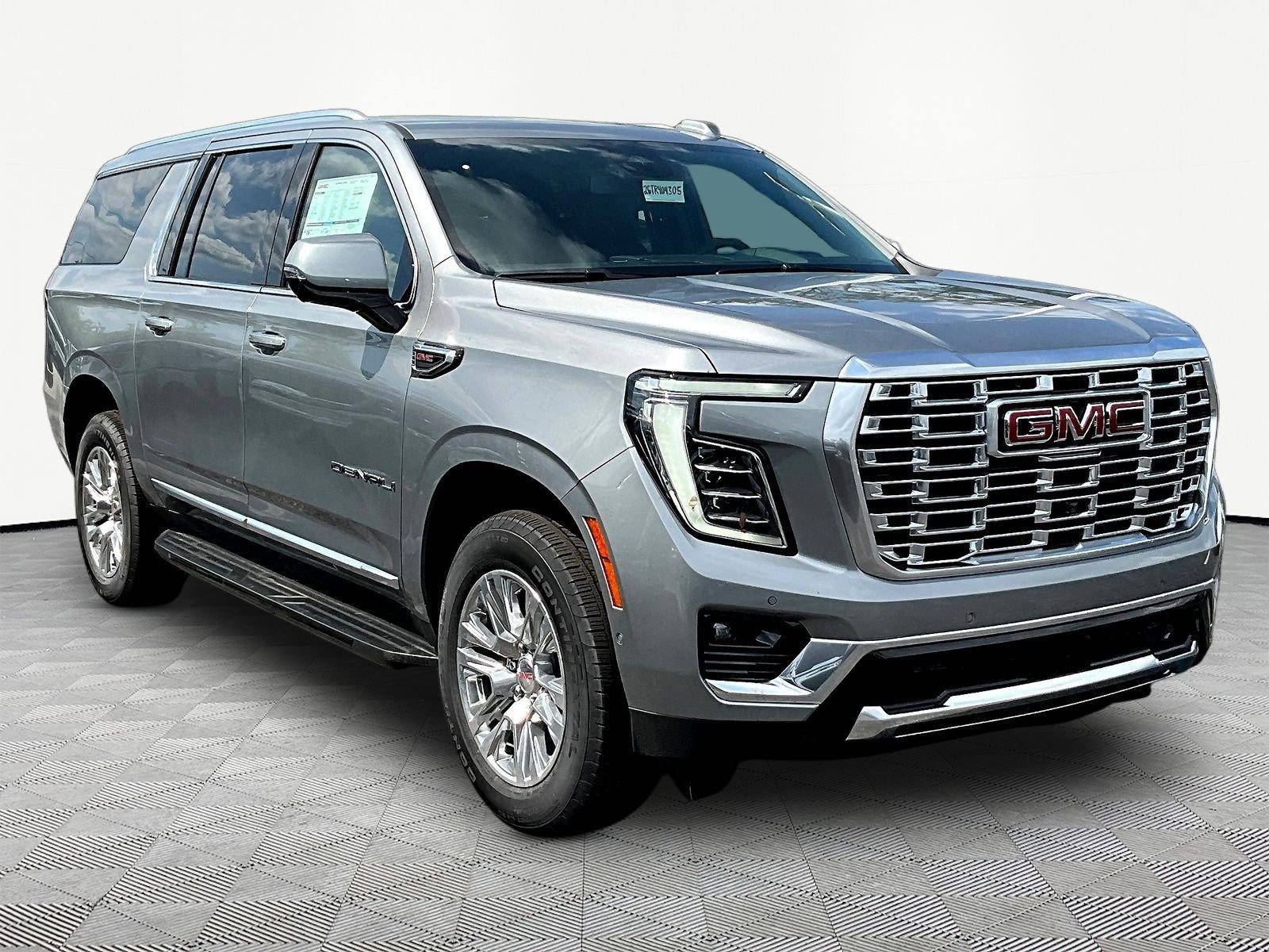 New 2026 GMC Yukon XL Denali AWD/4WD image 3