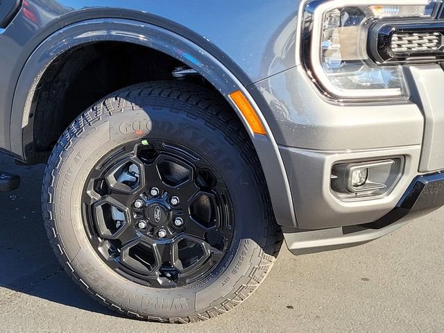 New 2025 Ford Ranger XLT w/ Black Appearance Package image 9