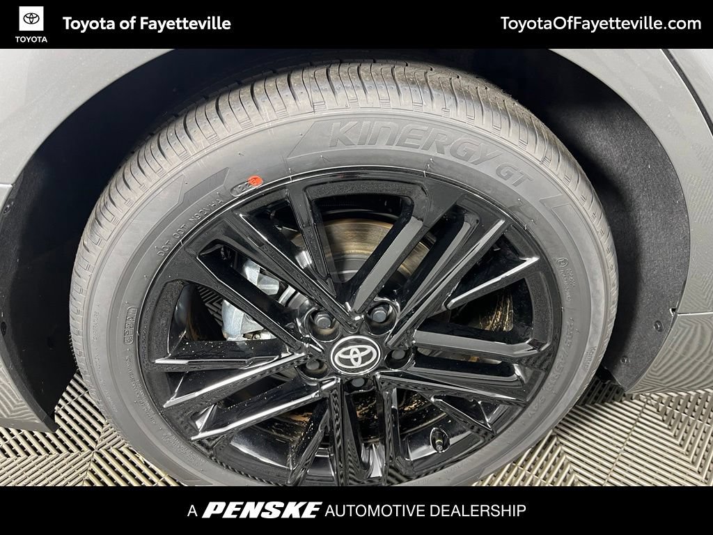 Used 2026 Toyota Camry SE FWD image 12