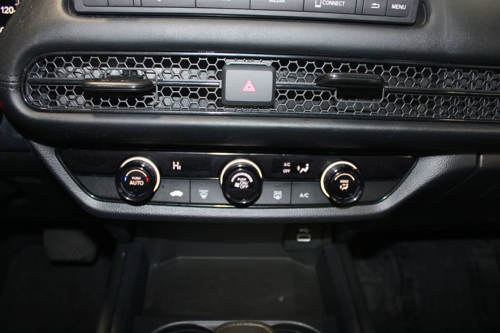 Used 2024 Honda HR-V LX image 15