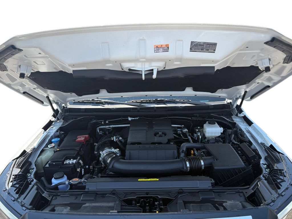 New 2026 Nissan Frontier PRO-4X w/ Tow Package AWD/4WD image 18