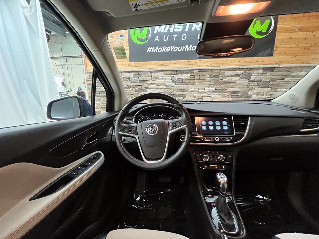 Used 2019 Buick Encore Preferred AWD/4WD image 31
