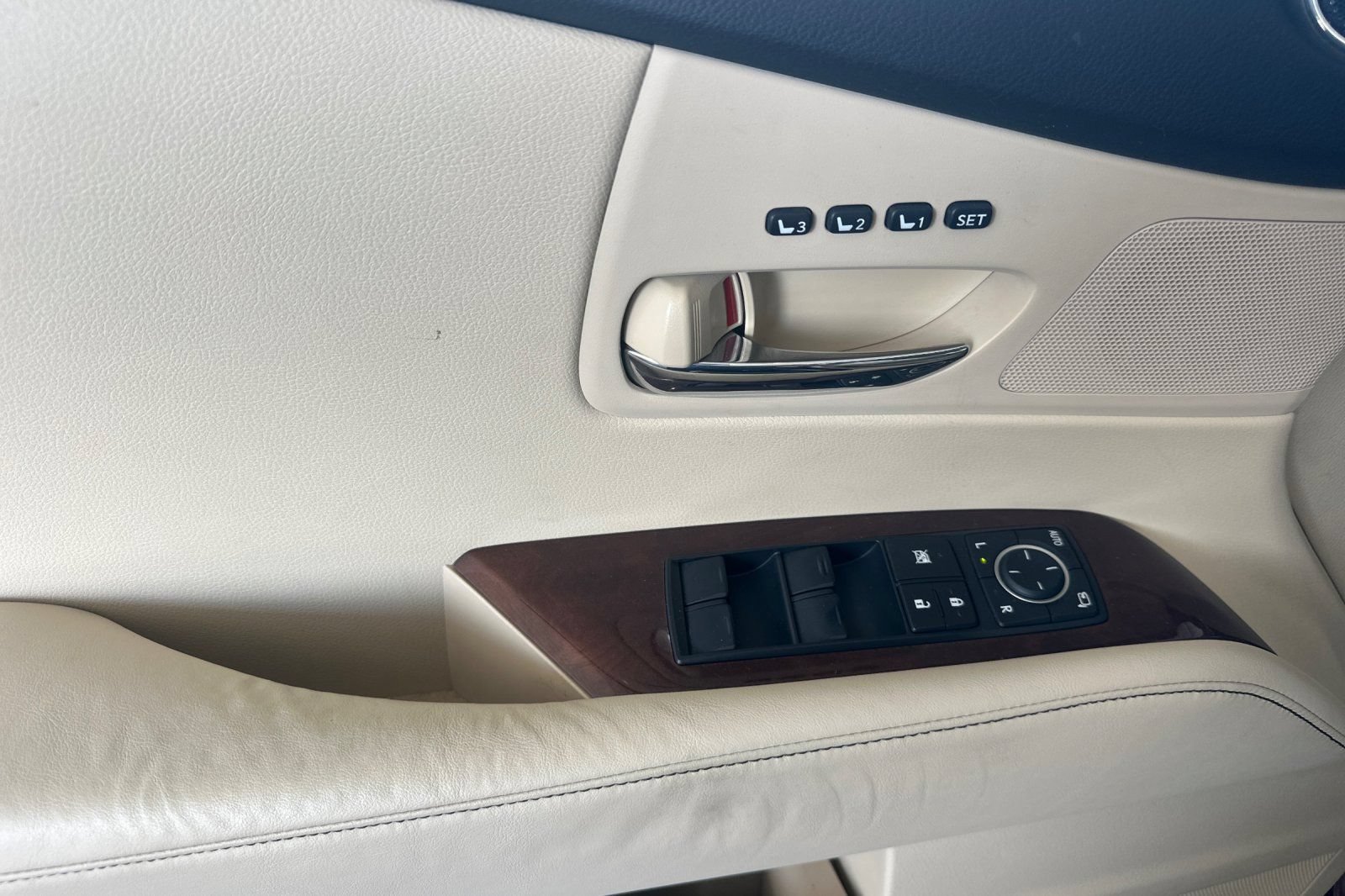 Used 2015 Lexus RX 350 FWD image 10