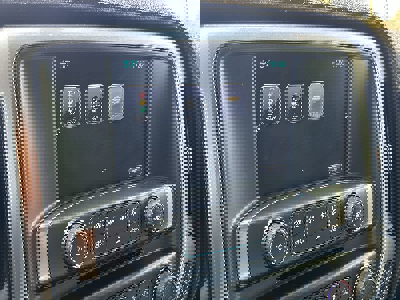 Used 2019 Chevrolet Silverado 2500 LTZ w/ Duramax Plus Package image 13