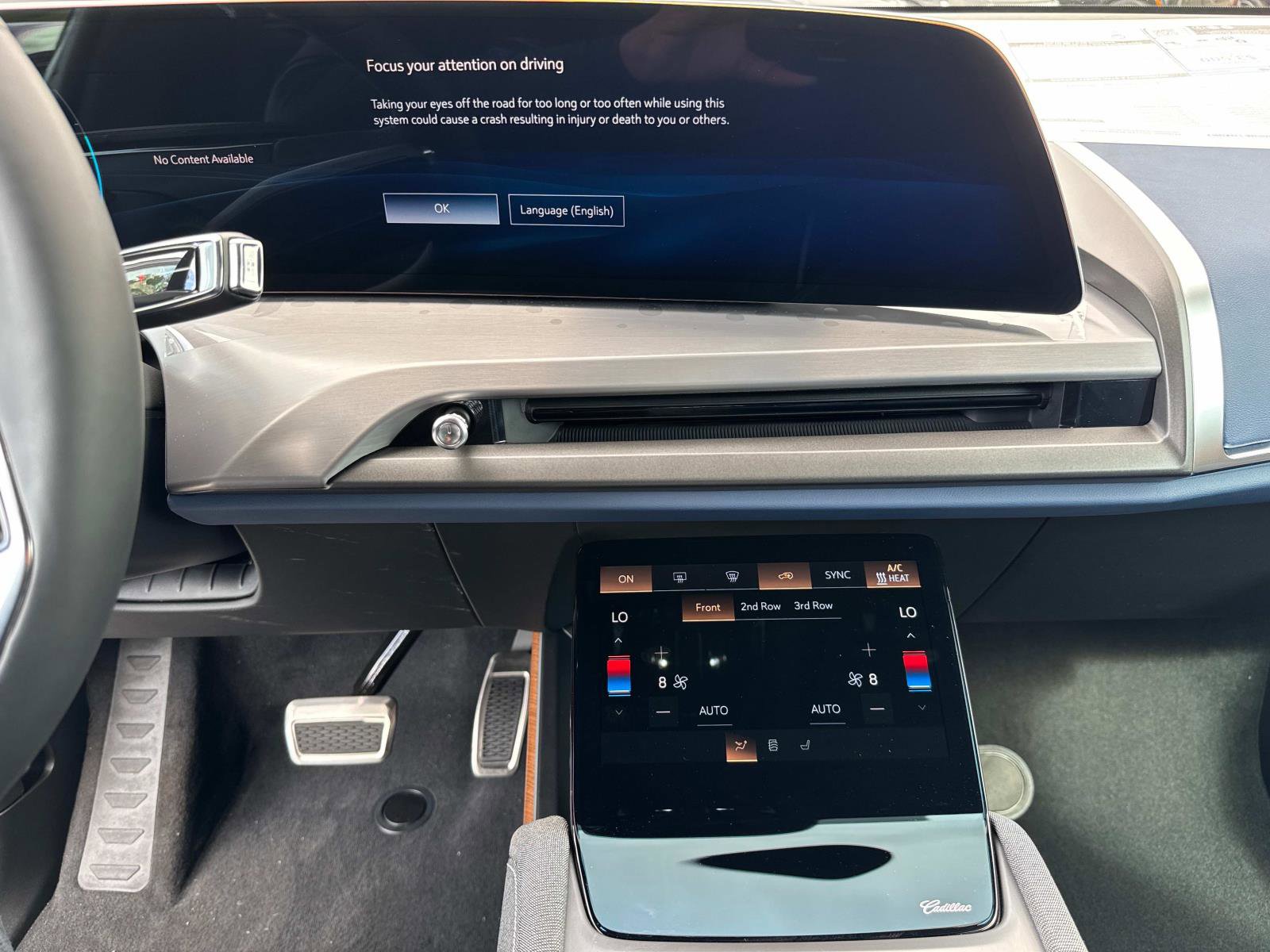 New 2026 Cadillac Vistiq Premium Luxury image 25