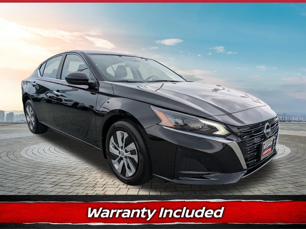 Certified 2025 Nissan Altima 2.5 S FWD image 1