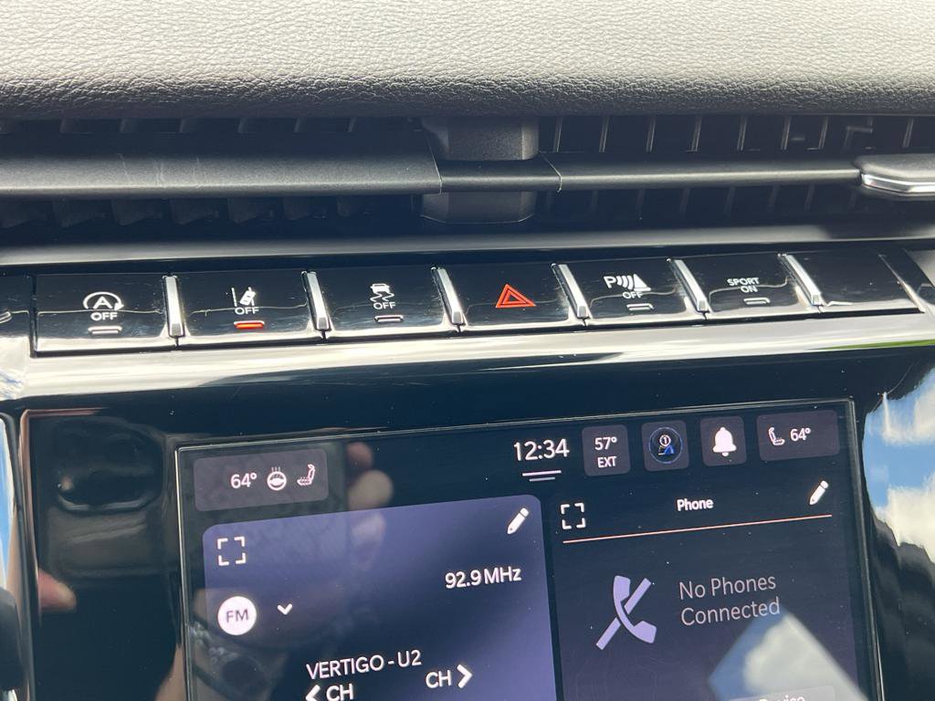 Certified 2023 Jeep Grand Cherokee Altitude image 28