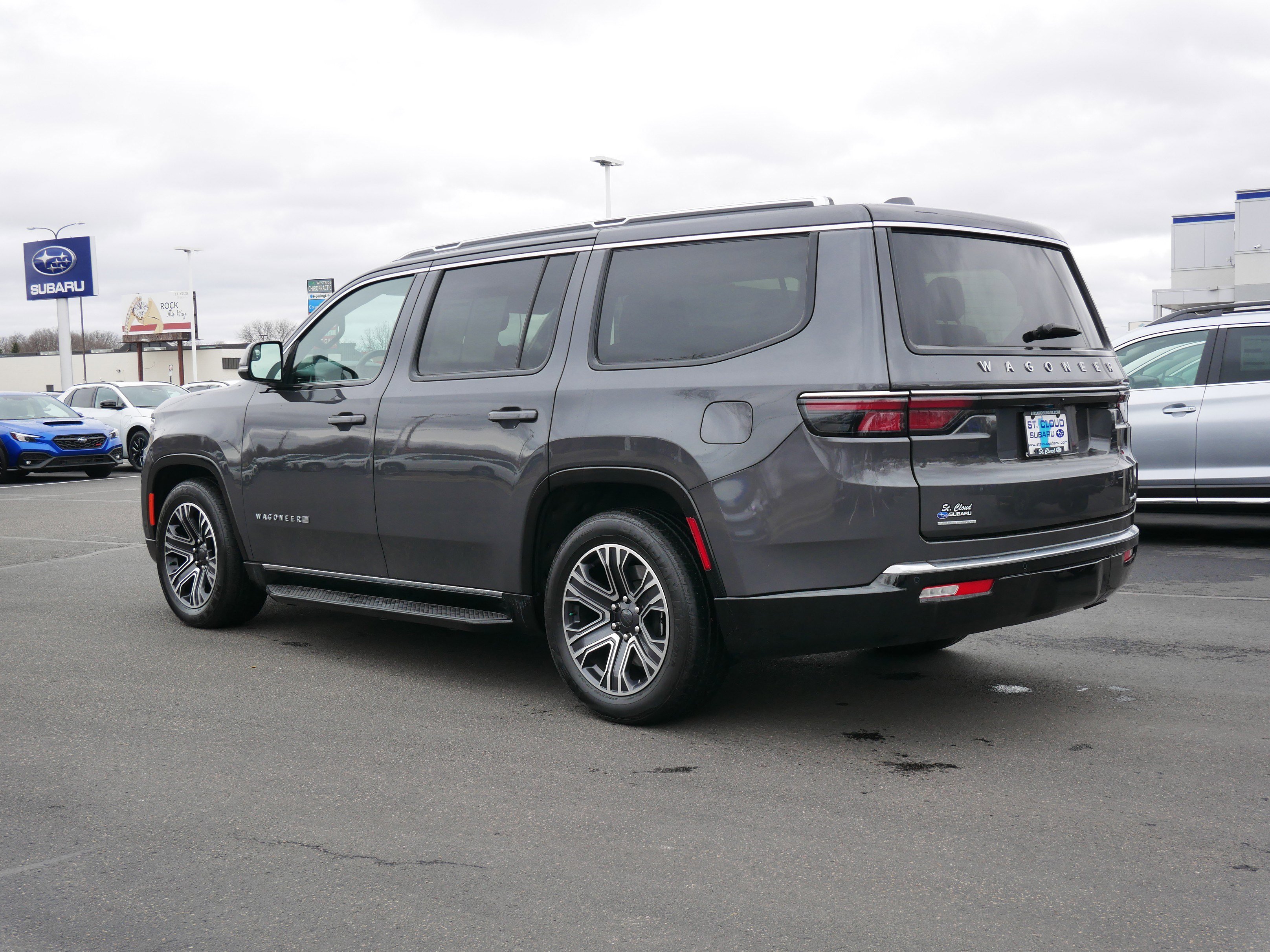 Used 2022 Jeep Wagoneer Series III image 5