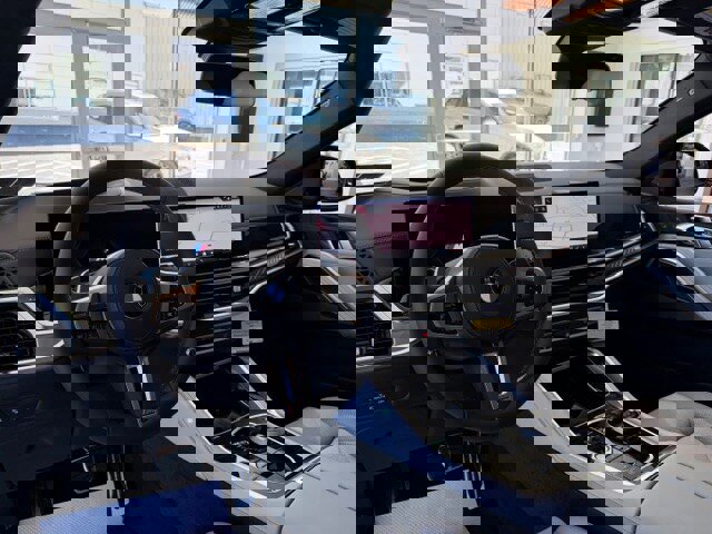 New 2026 BMW X6 M60i image 11