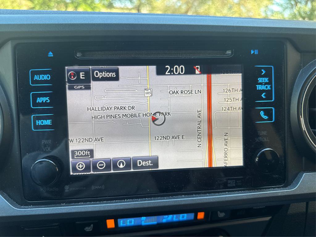 Used 2017 Toyota Tacoma TRD Off-Road w/ Premium & Technology Package image 16