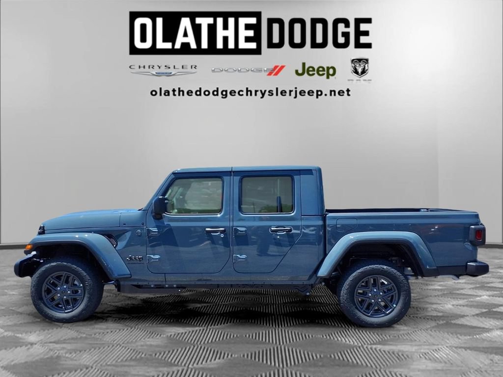 New 2026 Jeep Gladiator Sport AWD/4WD image 20