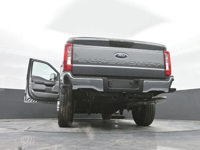 New 2025 Ford F350 XLT image 34