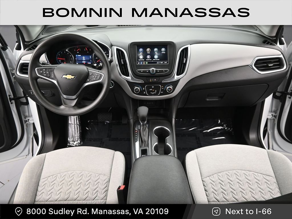 Used 2022 Chevrolet Equinox LS w/ LS Convenience Package image 16