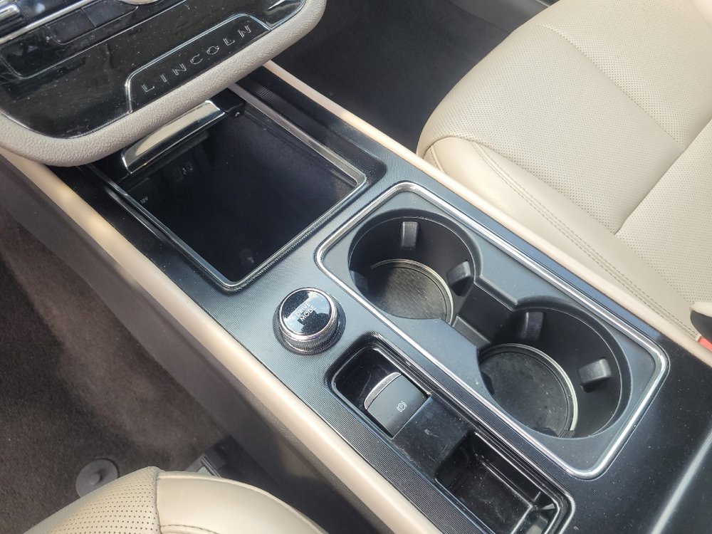 Used 2020 Lincoln Corsair AWD image 26