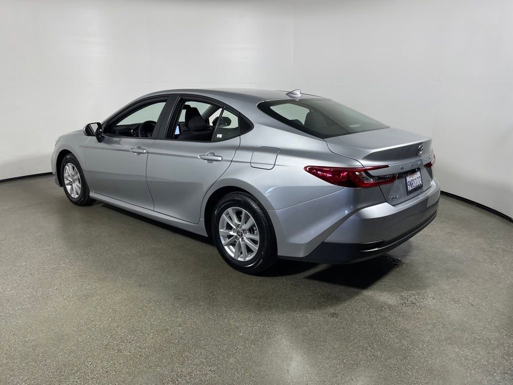 Certified 2025 Toyota Camry LE image 5