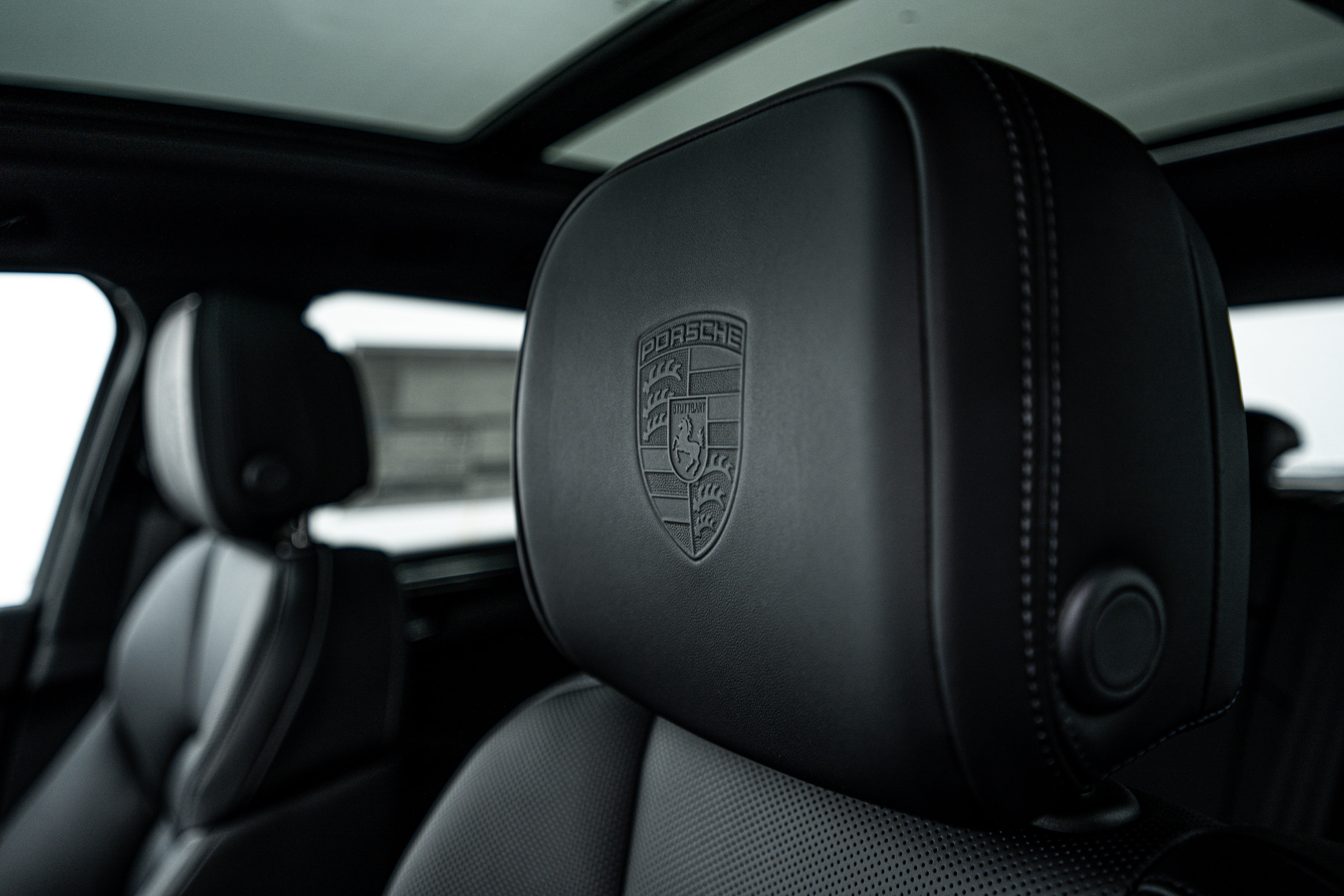 New 2025 Porsche Macan image 15