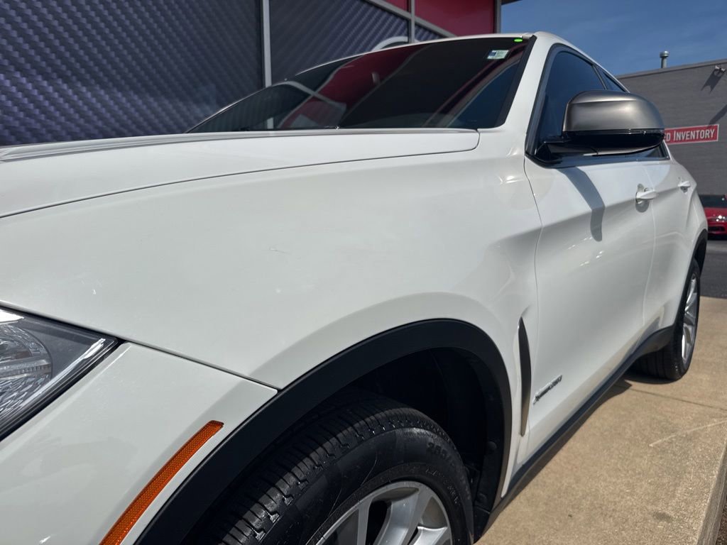 Used 2019 BMW X6 xDrive35i w/ Convenience Package AWD/4WD image 17