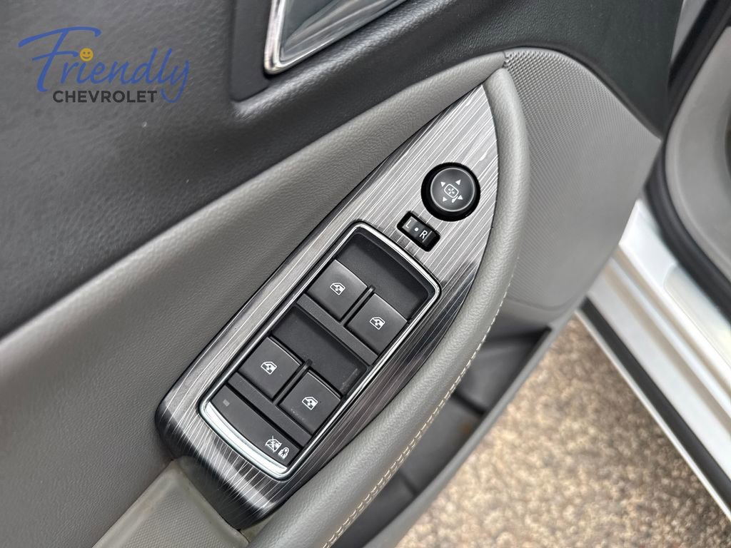 Used 2017 Chevrolet Impala Premier FWD image 14