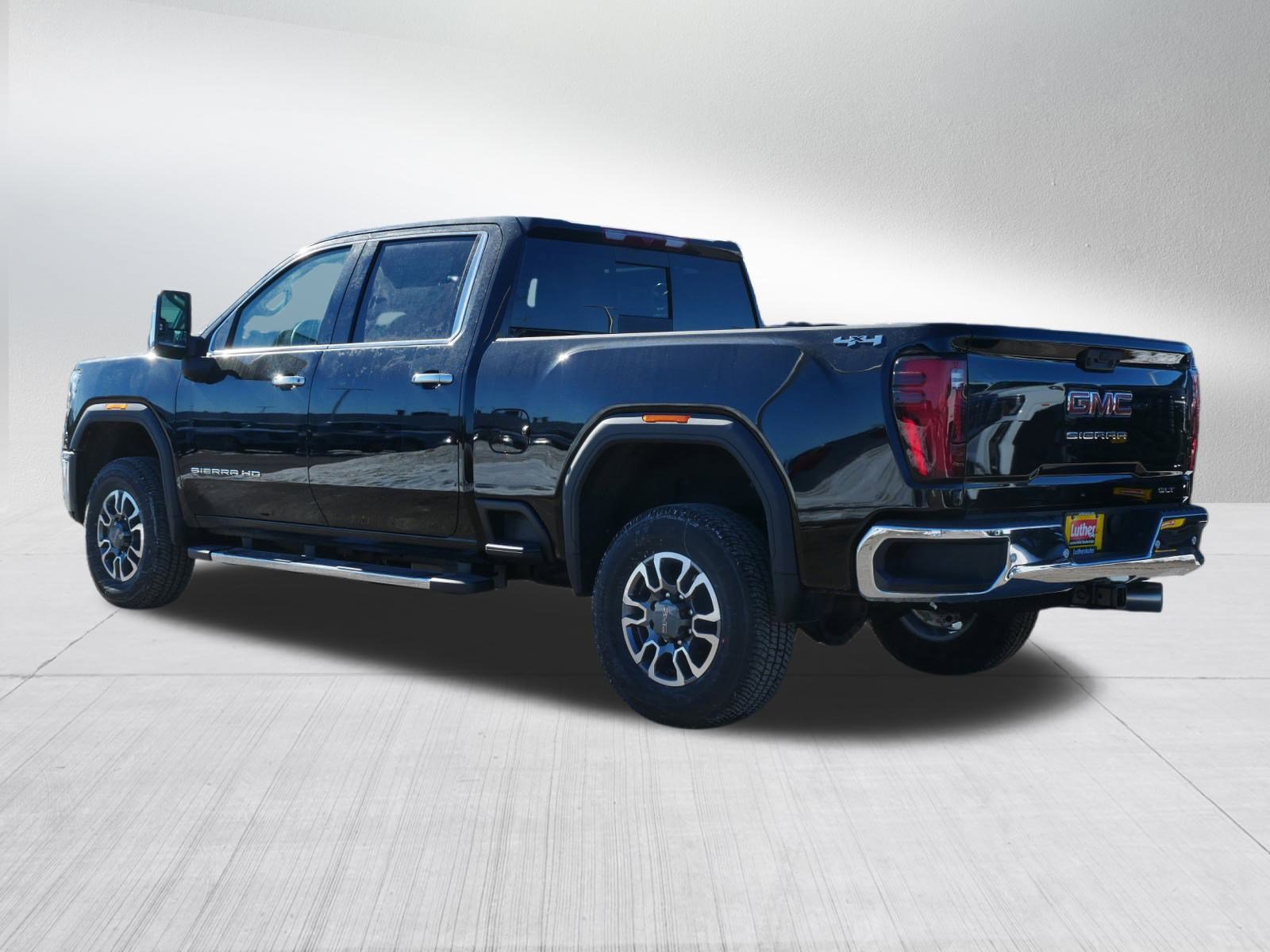 New 2026 GMC Sierra 2500 SLT w/ SLT Convenience Package AWD/4WD image 2
