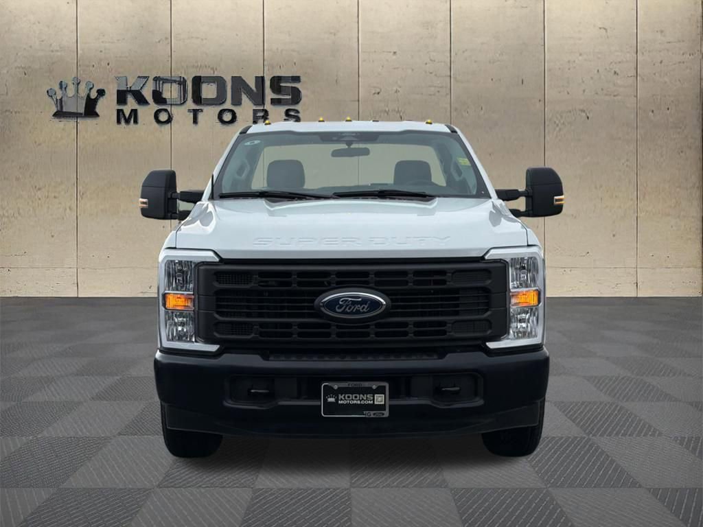 Used 2024 Ford F350 XL image 3