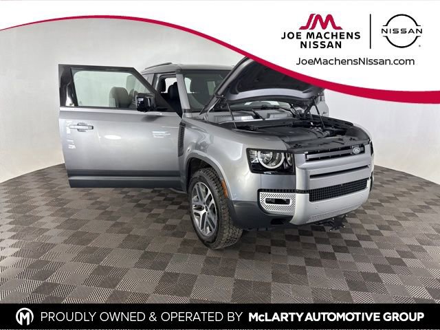 Used 2023 Land Rover Defender 90 S image 12