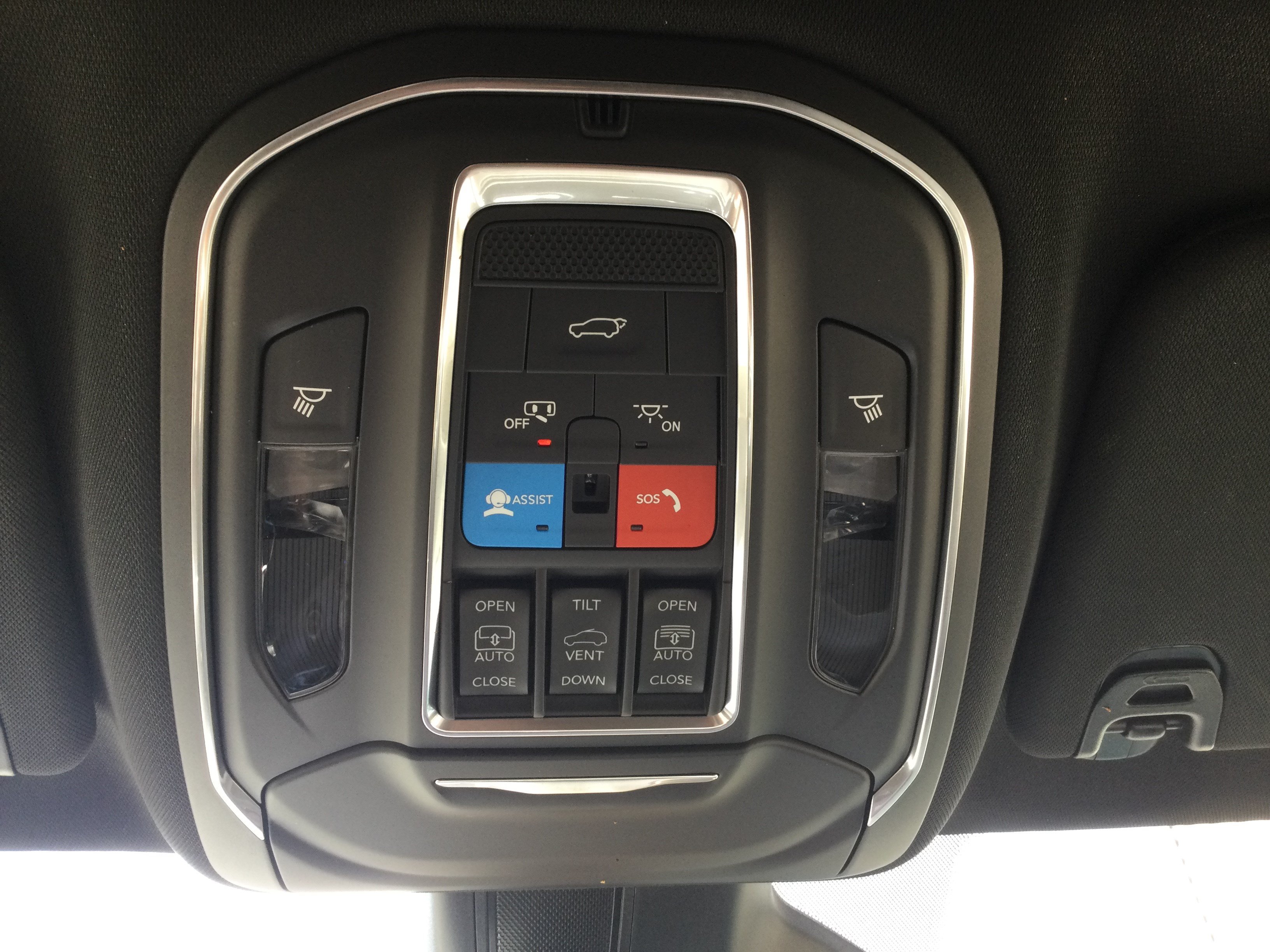 Used 2026 Jeep Grand Wagoneer L Limited AWD/4WD image 17