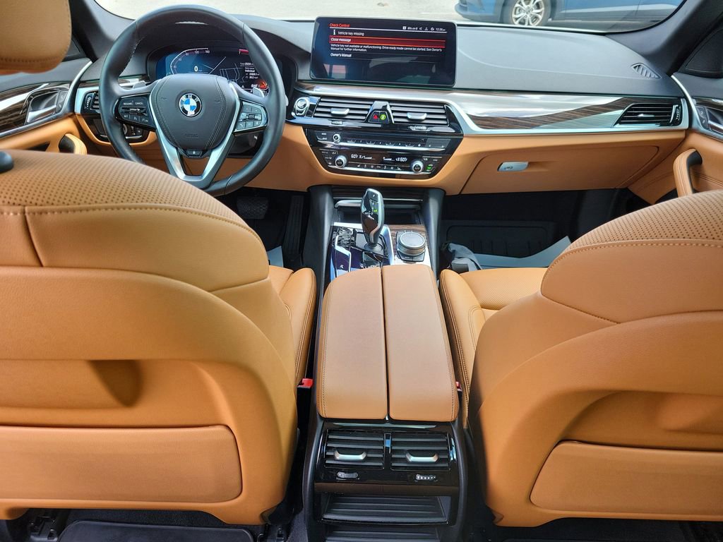 Used 2022 BMW 530i w/ Convenience Package image 15