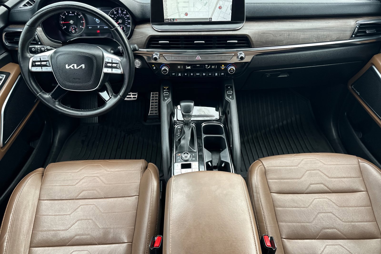 Used 2022 Kia Telluride SX w/ SX Prestige Package image 10