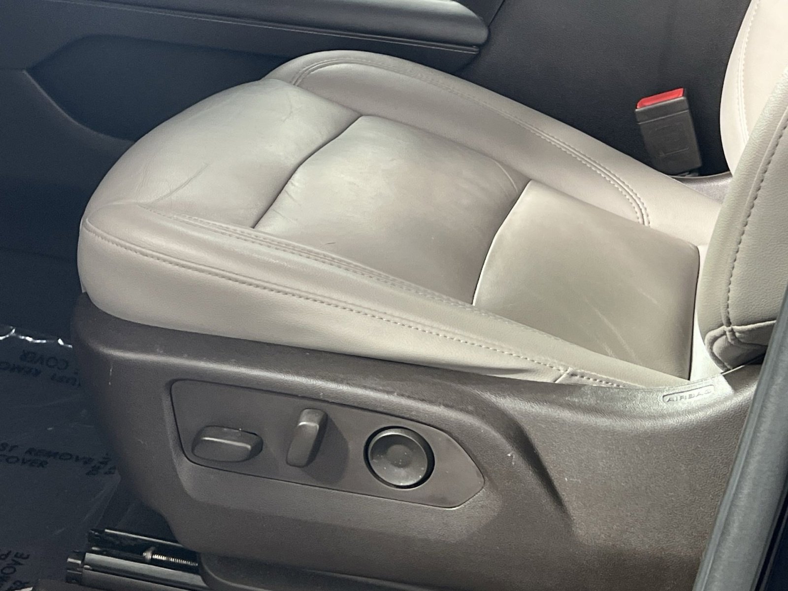 Used 2021 Chevrolet Tahoe Z71 w/ Z71 Off-Road Package image 14