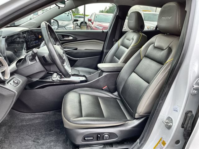 Certified 2025 Chevrolet Trax ACTIV w/ Sunroof Package FWD image 14