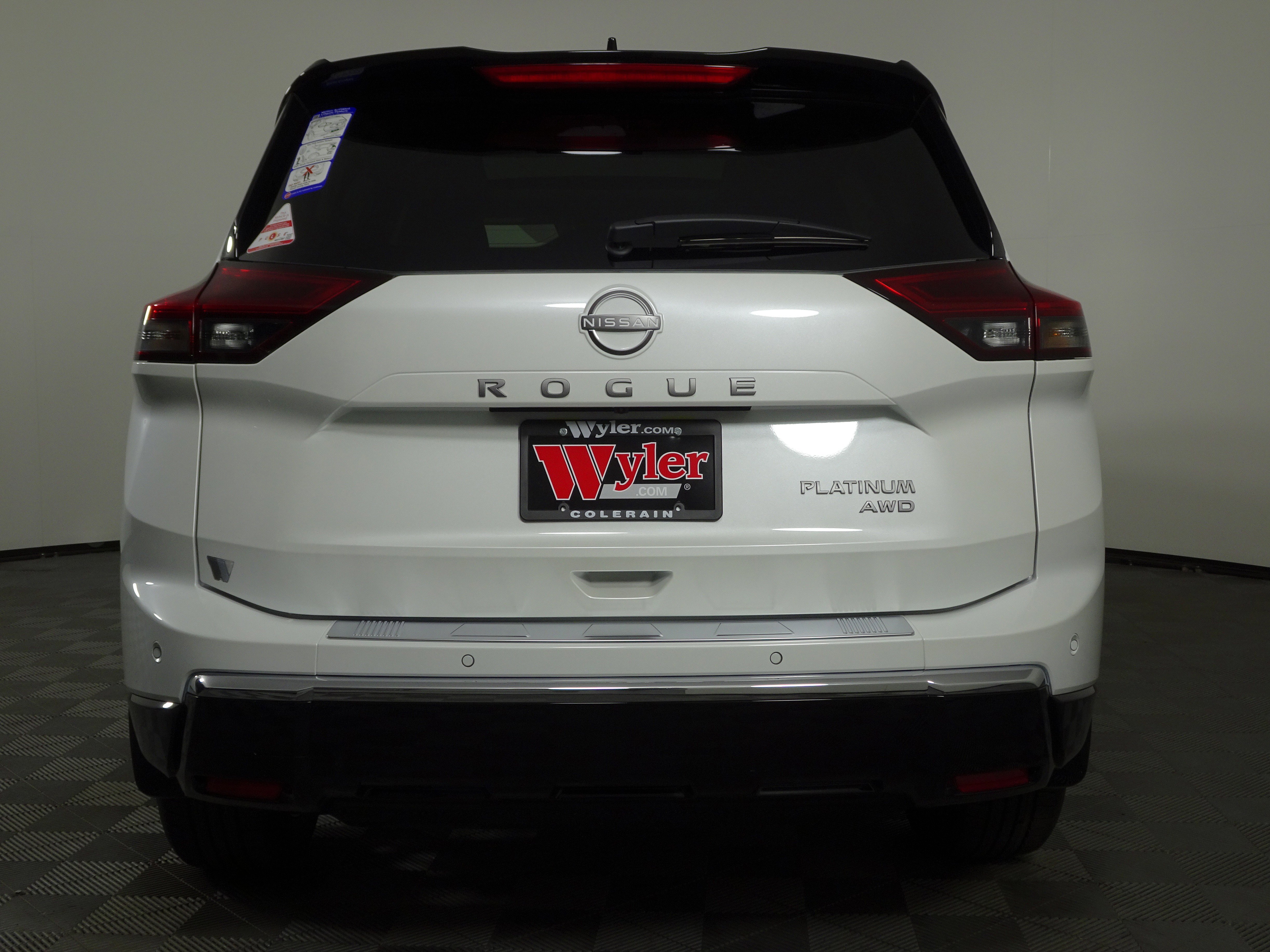 New 2026 Nissan Rogue Platinum w/ Platinum Premium Package image 18